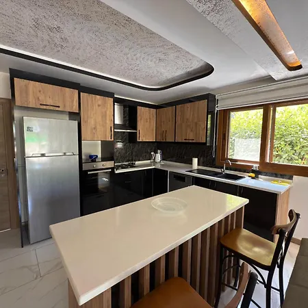 فيلة My Rhythm 1 كوشاداسيه